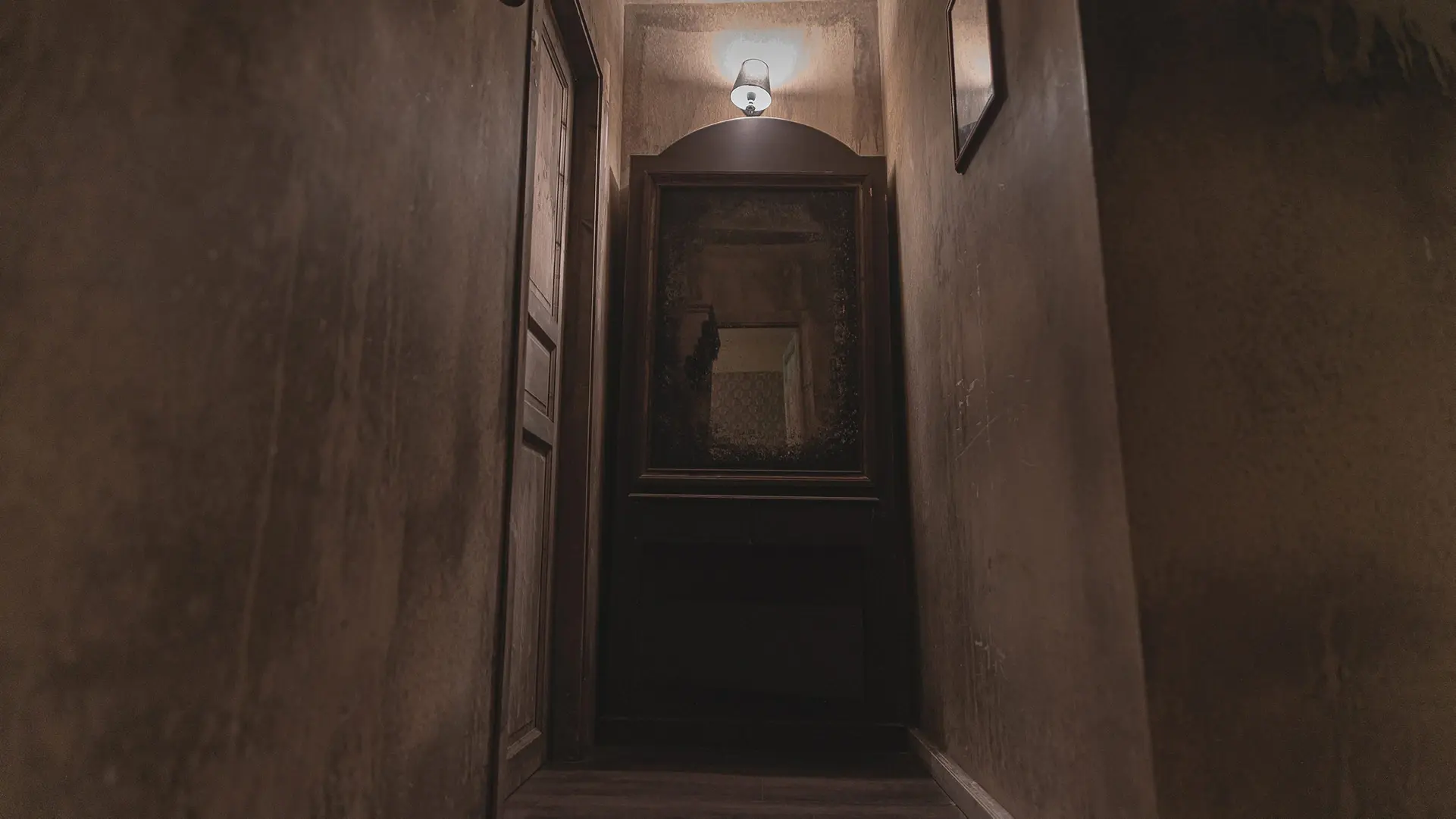La Casa Fantasma image 2